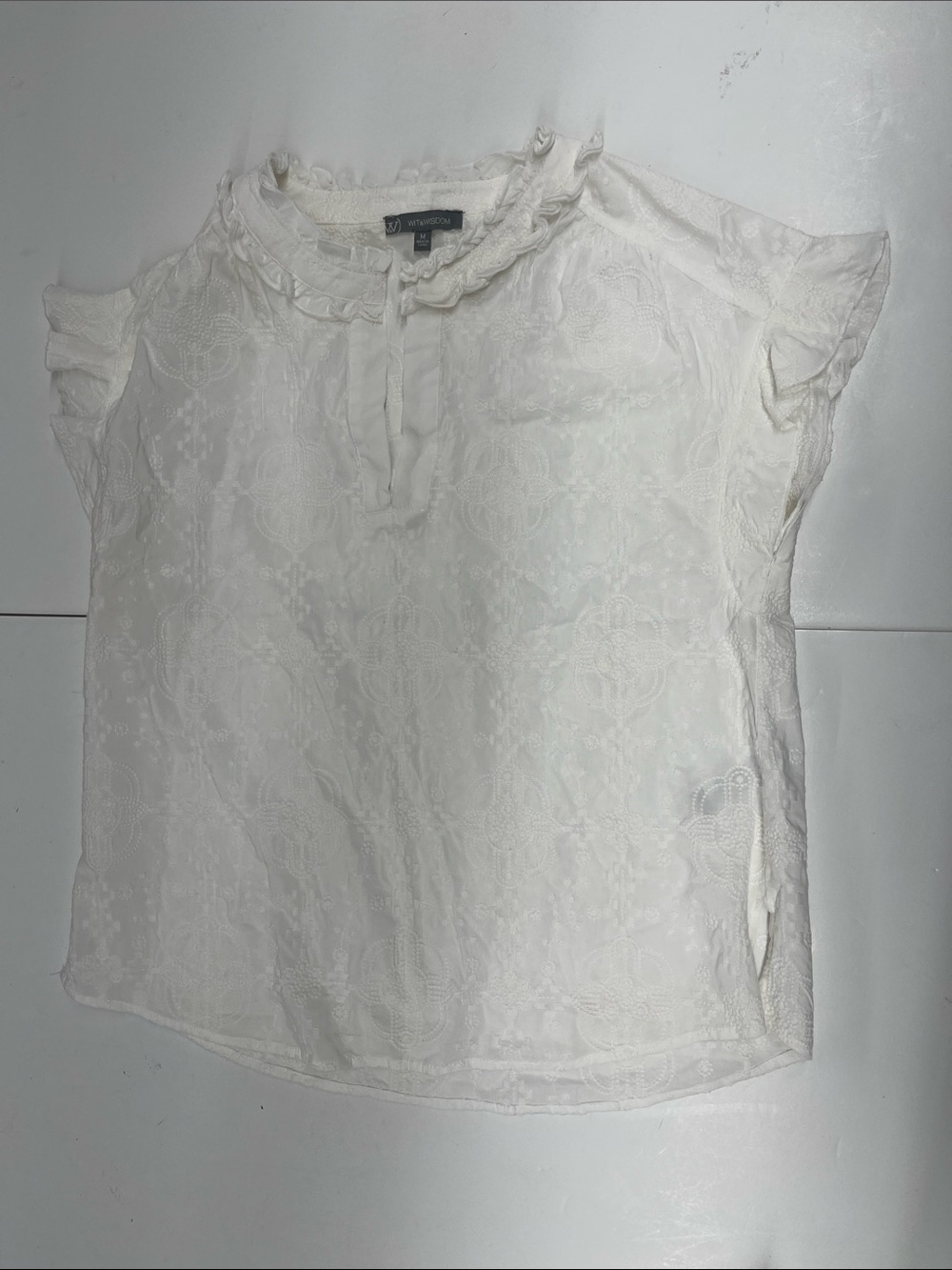 NEW Wit & Wisdom White Eyelet Cap-Sleeve Women's Top Size Medium